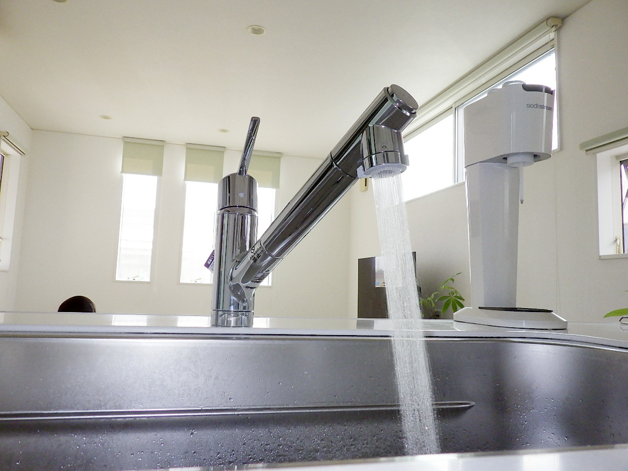 キッチンの水栓交換工事